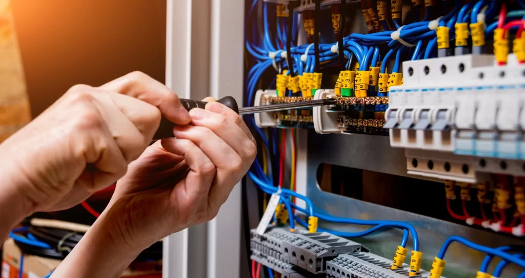 Electrical Contractor 